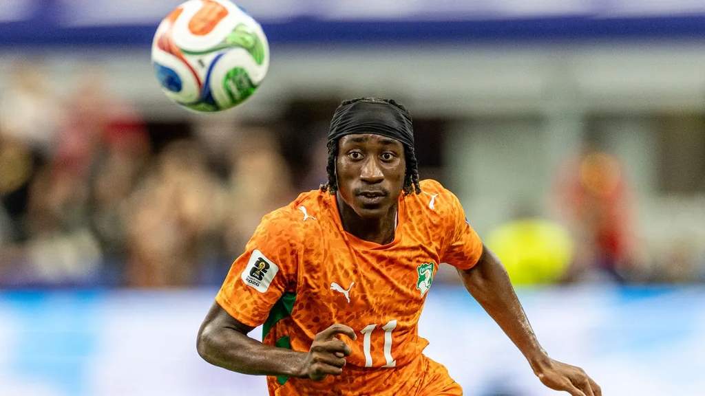 Arsenal va por un fichaje sorpresa tras el mazazo de Morgan Rogers