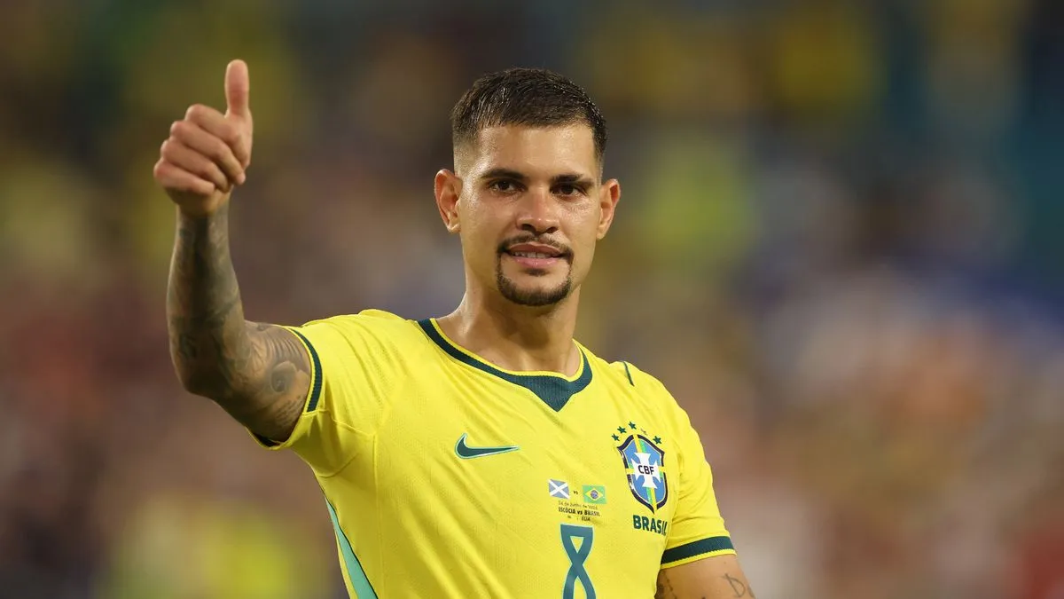 Bruno Guimaraes en negociaciones de traspaso con el Arsenal desde el Newcastle