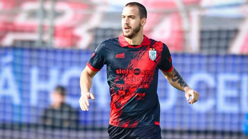 Luca Andrea Falabella defensor argentino cerca de fichar por San Lorenzo